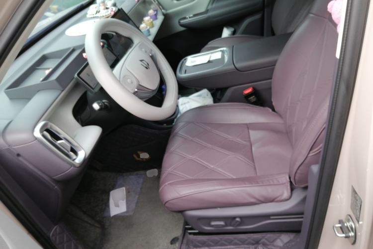 Used Leapmotor B10 2025 510 LiDAR Version Left Front Seat
