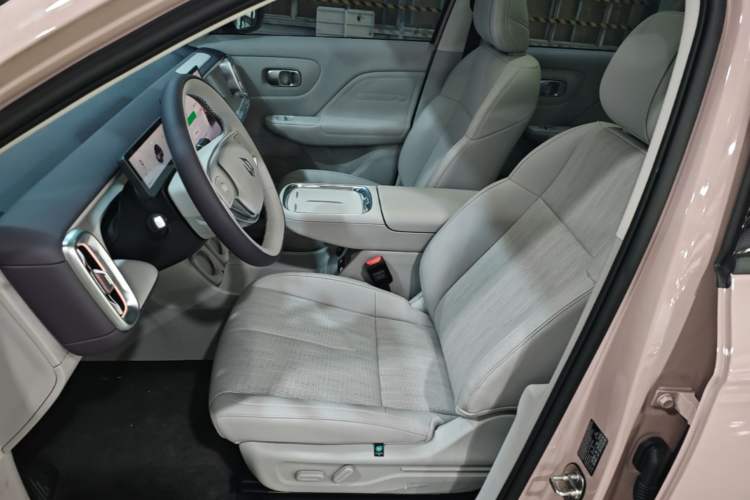 Used Leapmotor B10 2025 600 Joyful Edition Left Front Seat