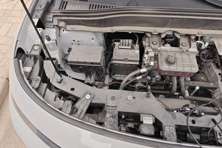 Used Leapmotor B10 2025 510 Joyful Edition Engine Bay Right