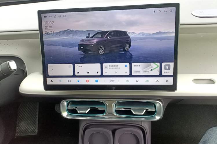 Used Leapmotor B10 2025 510 LiDAR Version Audio And AC Panel