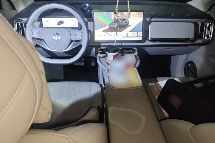 Used Leapmotor B10 2025 510 LiDAR Version Center Console