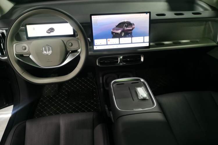Used Leapmotor B10 2025 510 Joyful Edition Center Console