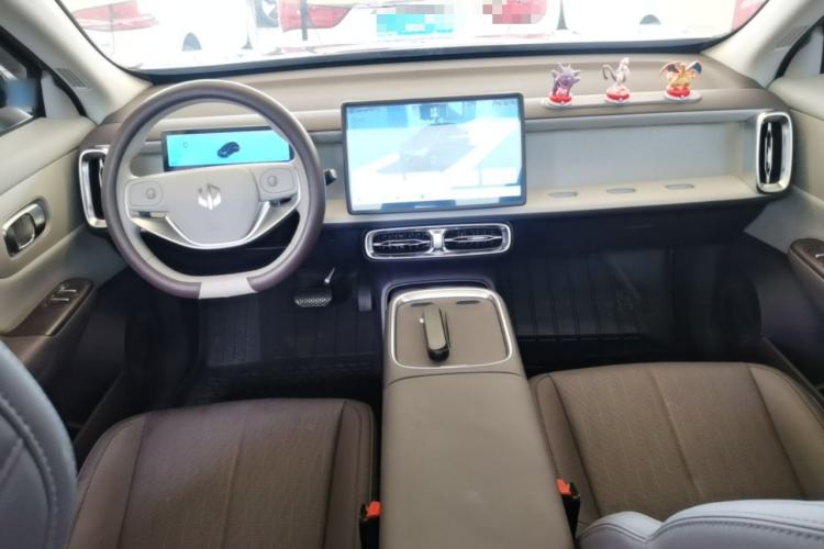 Used Leapmotor B10 2025 510 Joyful Edition Center Console