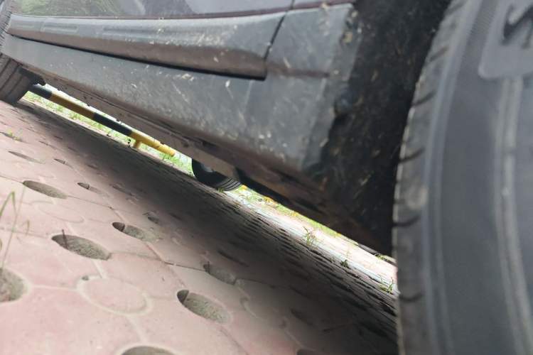 Used Leapmotor B10 2025 510 Joyful Edition Chassis Front Right