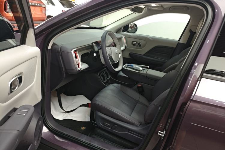 Used Leapmotor B10 2025 600 LiDAR Version Driver Seat