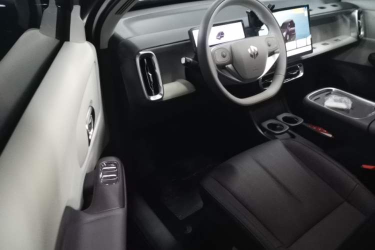 Used Leapmotor B10 2025 510 Comfort Edition Driver Seat