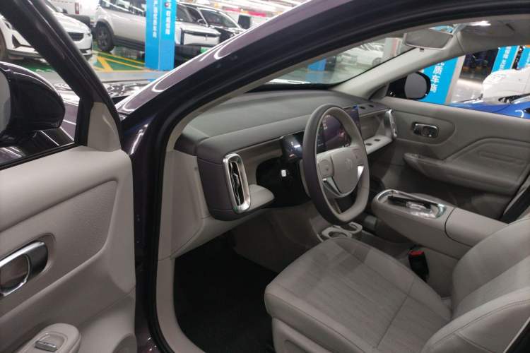 Used Leapmotor B10 2025 510 LiDAR Version Driver Seat