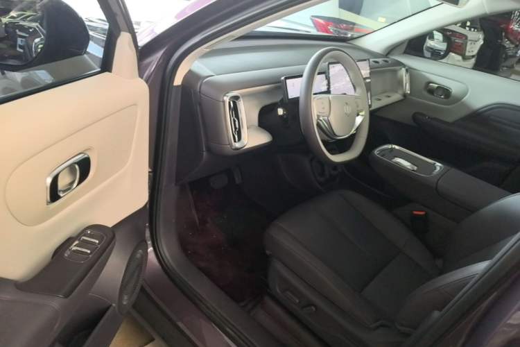 Used Leapmotor B10 2025 510 Joyful Edition Driver Seat
