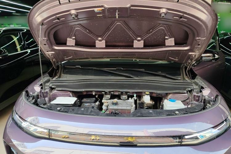Used Leapmotor B10 2025 510 LiDAR Version Engine Bay