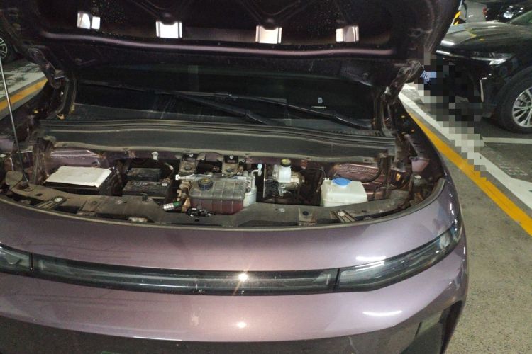Used Leapmotor B10 2025 510 LiDAR Version Engine Bay Left