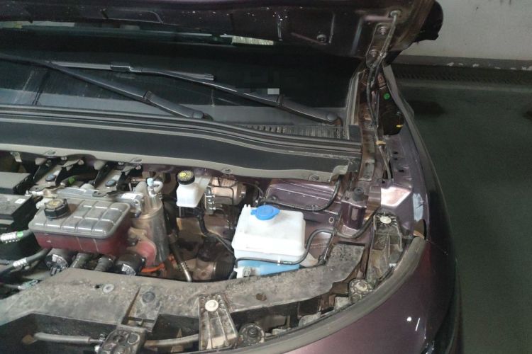 Used Leapmotor B10 2025 600 LiDAR Version Engine Bay Left