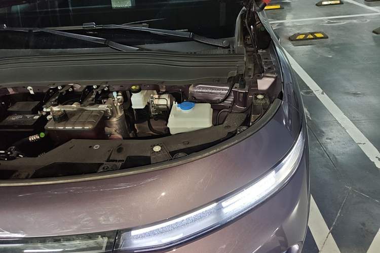 Used Leapmotor B10 2025 510 Joyful Edition Engine Bay Left