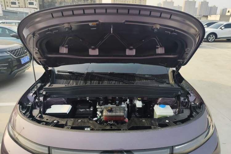 Used Leapmotor B10 2025 600 LiDAR Version Engine Bay