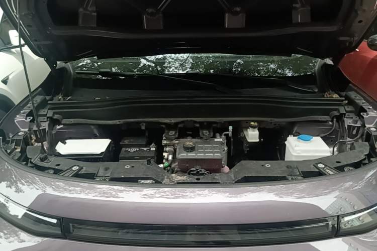 Used Leapmotor B10 2025 510 LiDAR Version Engine Bay