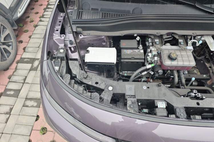 Used Leapmotor B10 2025 510 Joyful Edition Engine Bay Right