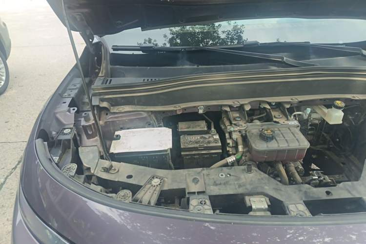 Used Leapmotor B10 2025 510 LiDAR Version Engine Bay Right