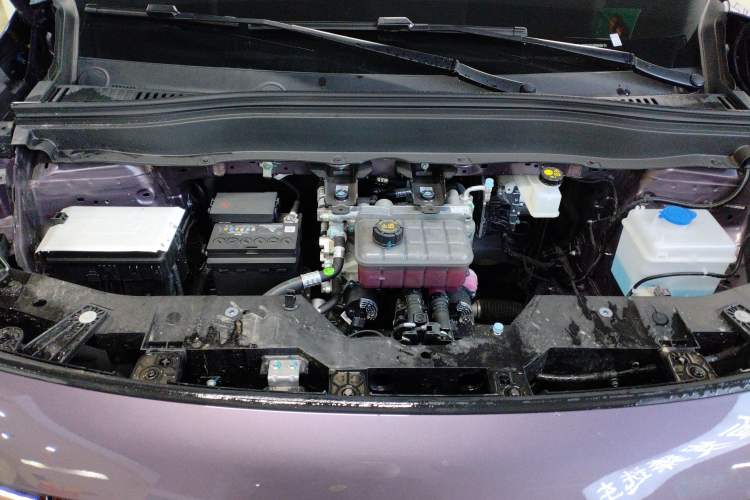 Used Leapmotor B10 2025 510 LiDAR Version Engine Bay