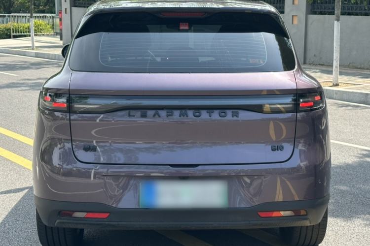 Used Leapmotor B10 2025 Model 510 Executive Edition Exterior 3