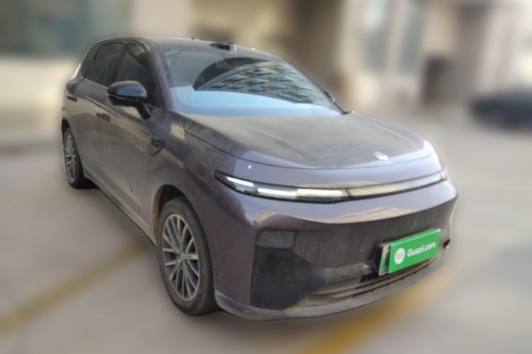 Used Leapmotor B10 2025 510 LiDAR Version Front Right 45 Deg