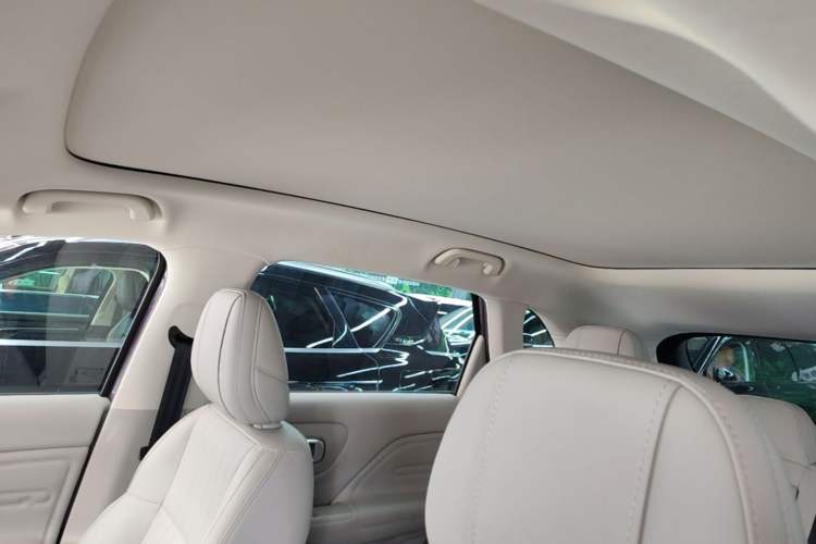 Used Leapmotor B10 2025 510 LiDAR Version Headliner