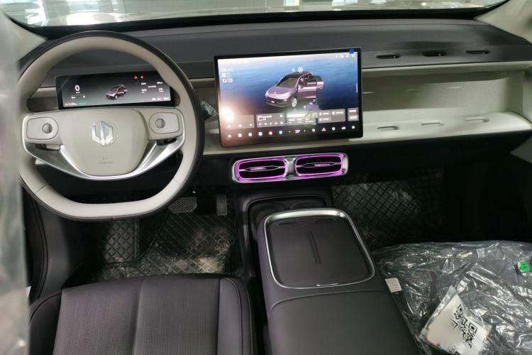Used Leapmotor B10 2025 510 Joyful Edition Interior 2