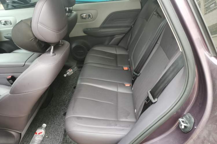 Used Leapmotor B10 2025 510 Joyful Edition Interior 4