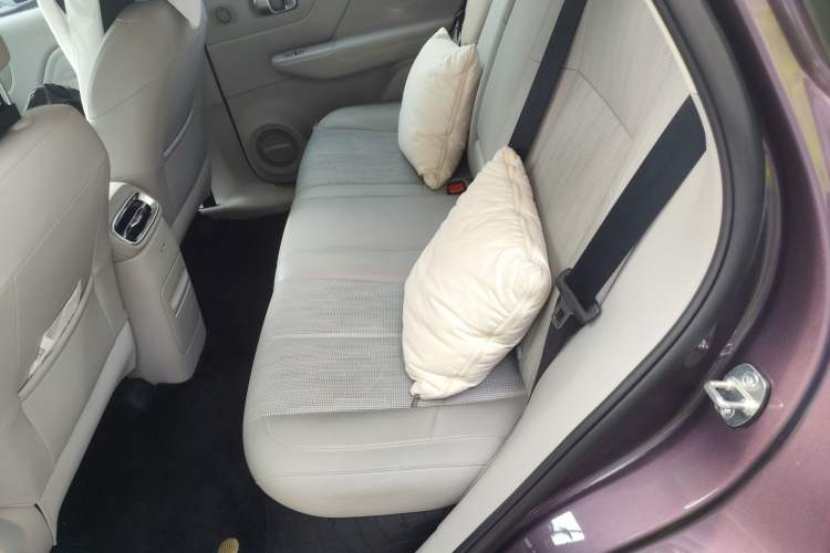 Used Leapmotor B10 2025 510 Joyful Edition Interior 4