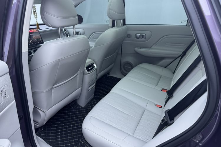 Used Leapmotor B10 2025 510 Joyful Edition Interior 5