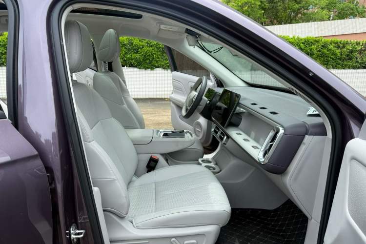 Used Leapmotor B10 2025 510 Joyful Edition Interior 7