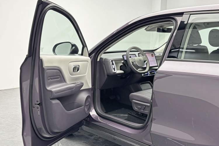 Used Leapmotor B10 2025 510 LiDAR Version Interior 7