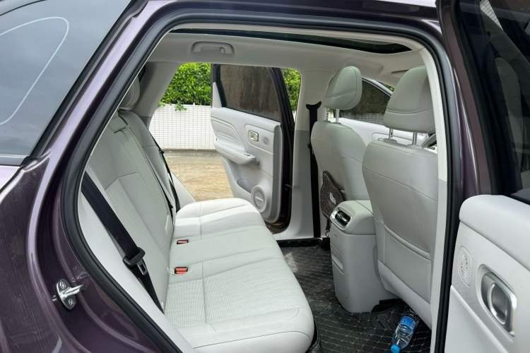 Used Leapmotor B10 2025 510 Joyful Edition Interior 8