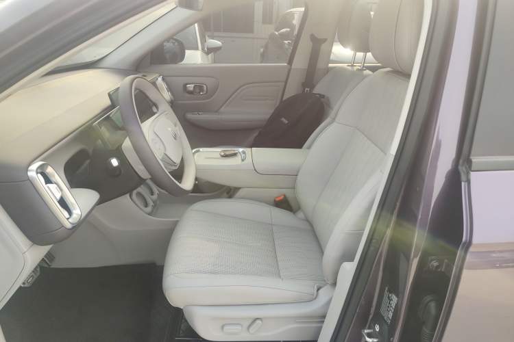 Used Leapmotor B10 2025 600 LiDAR Version Left Front Seat