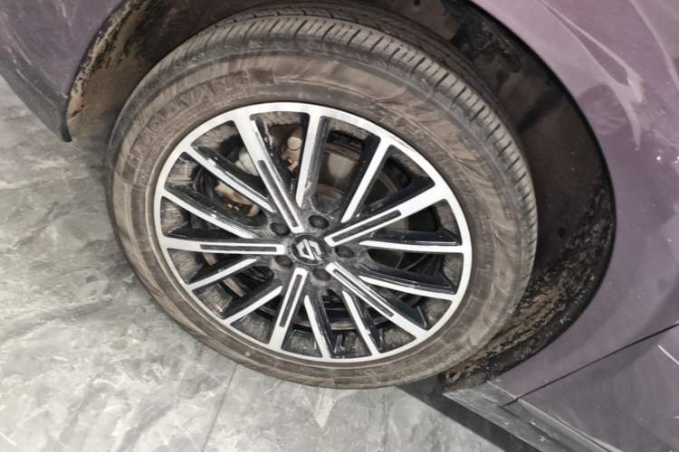 Used Leapmotor B10 2025 510 Joyful Edition Left Front Wheel Hub