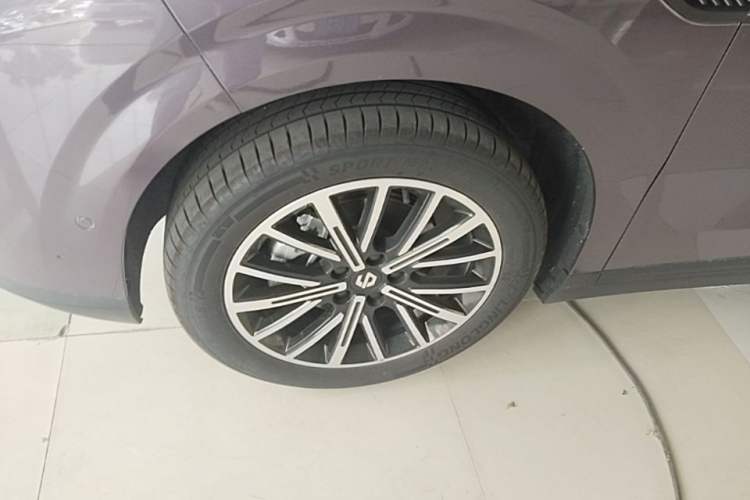 Used Leapmotor B10 2025 510 Comfort Edition Left Front Wheel Hub