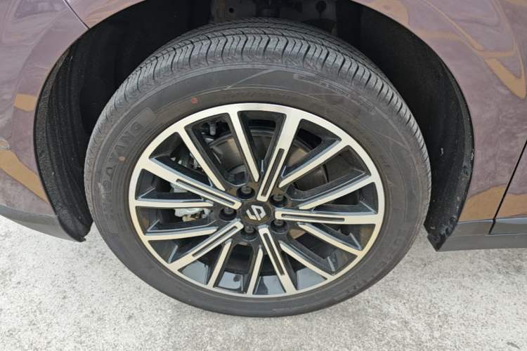 Used Leapmotor B10 2025 510 Comfort Edition Left Front Wheel Hub