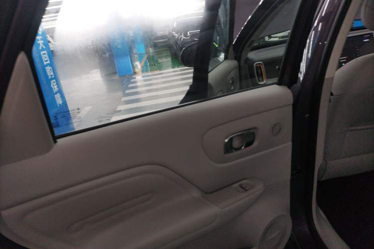 Used Leapmotor B10 2025 510 LiDAR Version Left Rear Door Interior