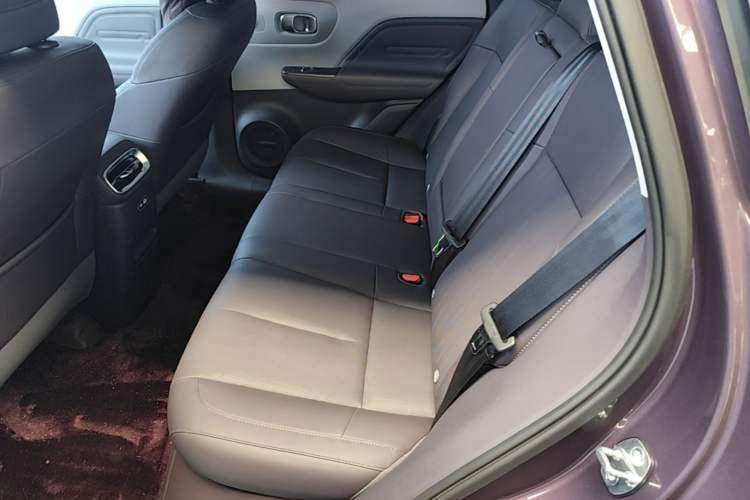 Used Leapmotor B10 2025 510 Joyful Edition Left Rear Seat