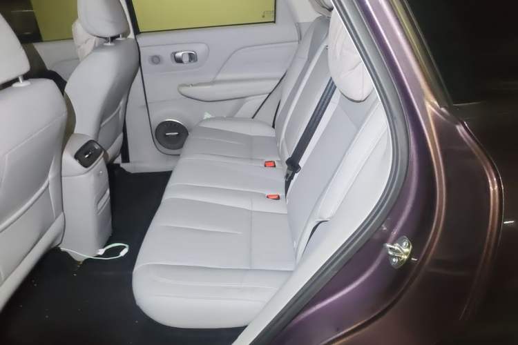 Used Leapmotor B10 2025 510 LiDAR Version Left Rear Seat