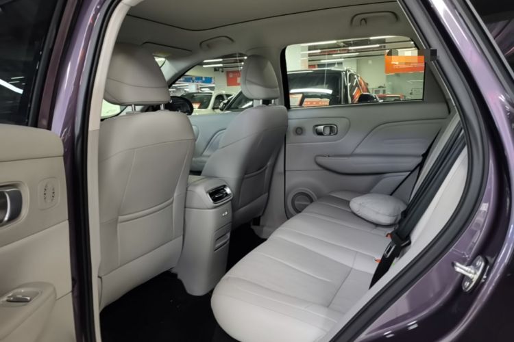 Used Leapmotor B10 2025 600 LiDAR Version Left Rear Seat