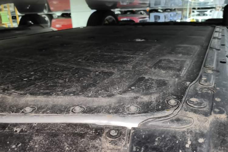 Used Leapmotor B10 2025 600 LiDAR Version Left Side Sill
