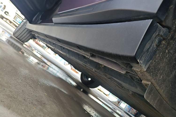 Used Leapmotor B10 2025 510 LiDAR Version Left Side Sill