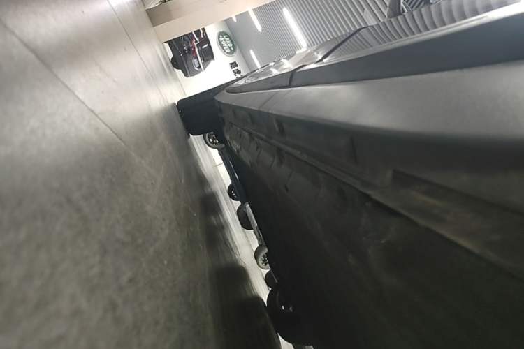 Used Leapmotor B10 2025 510 Joyful Edition Left Side Sill