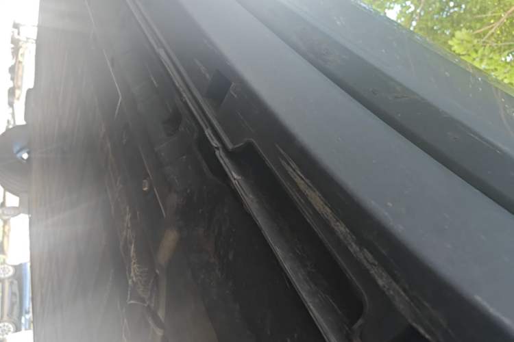 Used Leapmotor B10 2025 510 Joyful Edition Left Side Sill