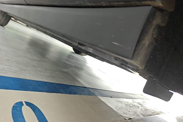 Used Leapmotor B10 2025 510 Joyful Edition Left Side Sill