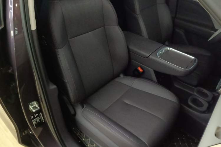 Used Leapmotor B10 2025 510 Comfort Edition Right Front Seat