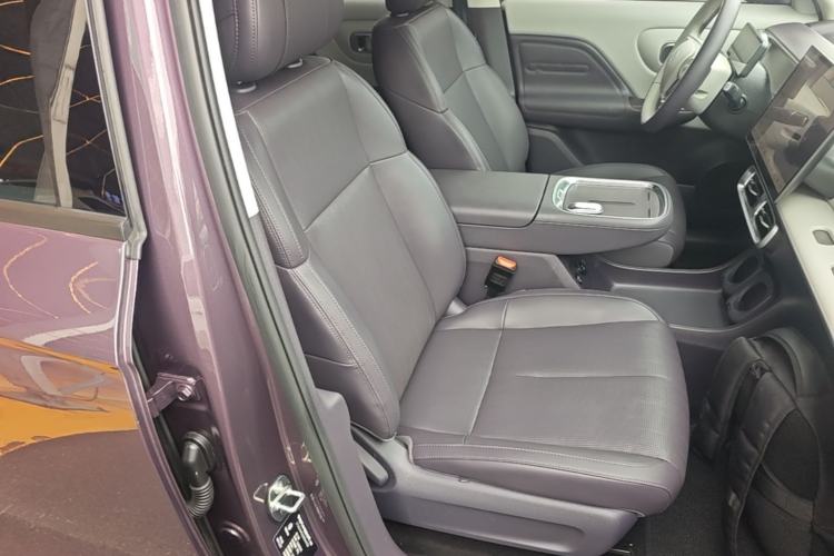 Used Leapmotor B10 2025 510 Comfort Edition Right Front Seat