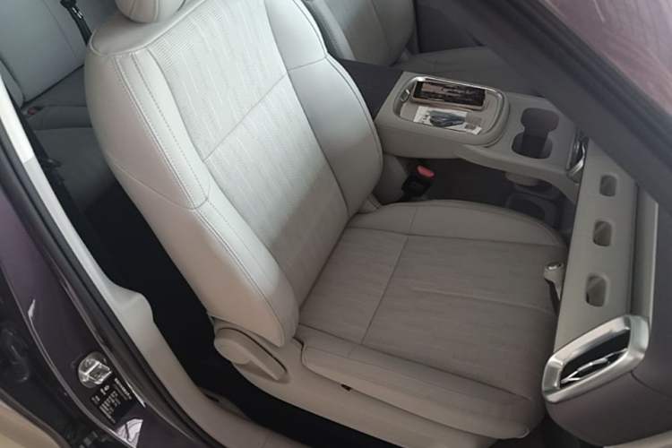 Used Leapmotor B10 2025 510 Comfort Edition Right Front Seat