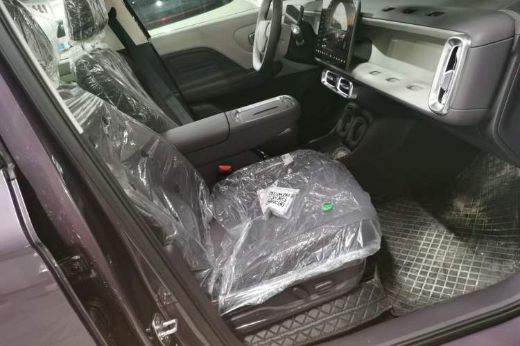 Used Leapmotor B10 2025 510 Joyful Edition Right Front Seat