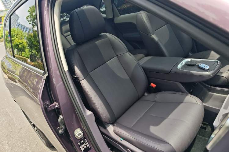 Used Leapmotor B10 2025 510 Joyful Edition Right Front Seat