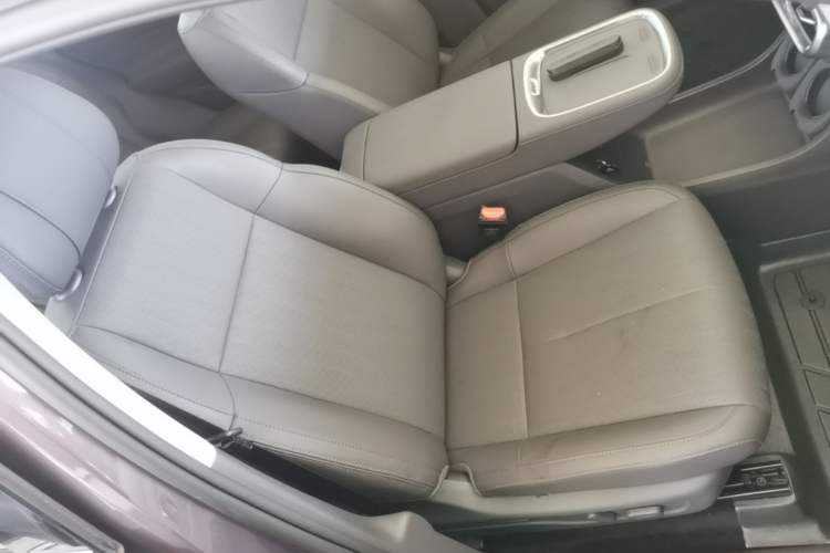 Used Leapmotor B10 2025 510 Joyful Edition Right Front Seat